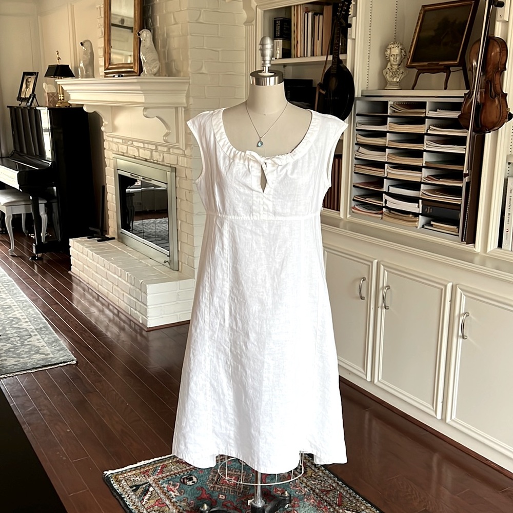Libeco 100% Belgian linen dress - mid length hi / low 4” longer in back